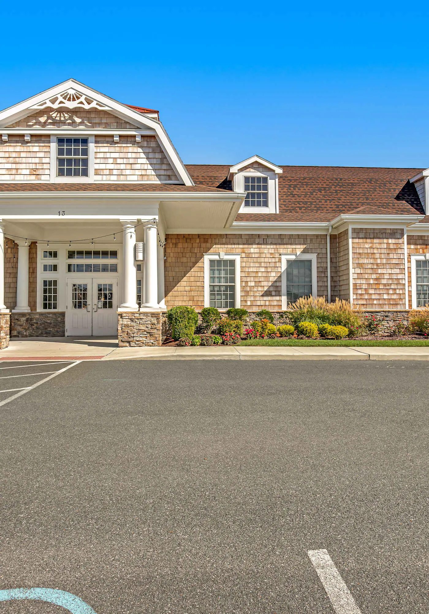 Ocean View Beach Club - 18 Middlesex Dr