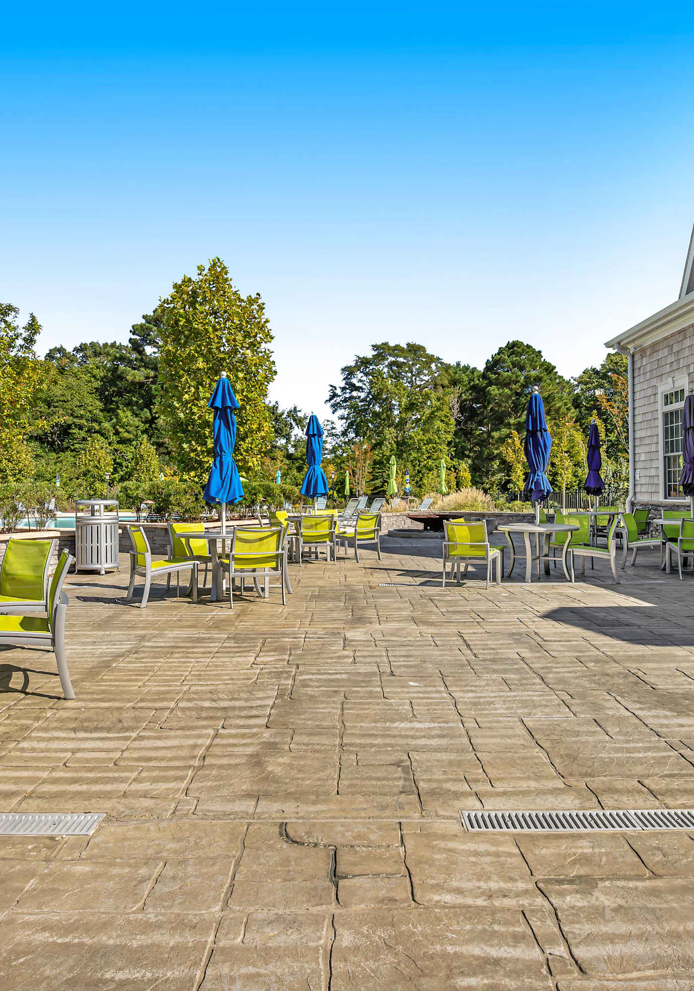 Ocean View Beach Club - 18 Middlesex Dr