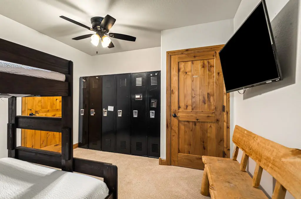 Torian Plum Creekside 411