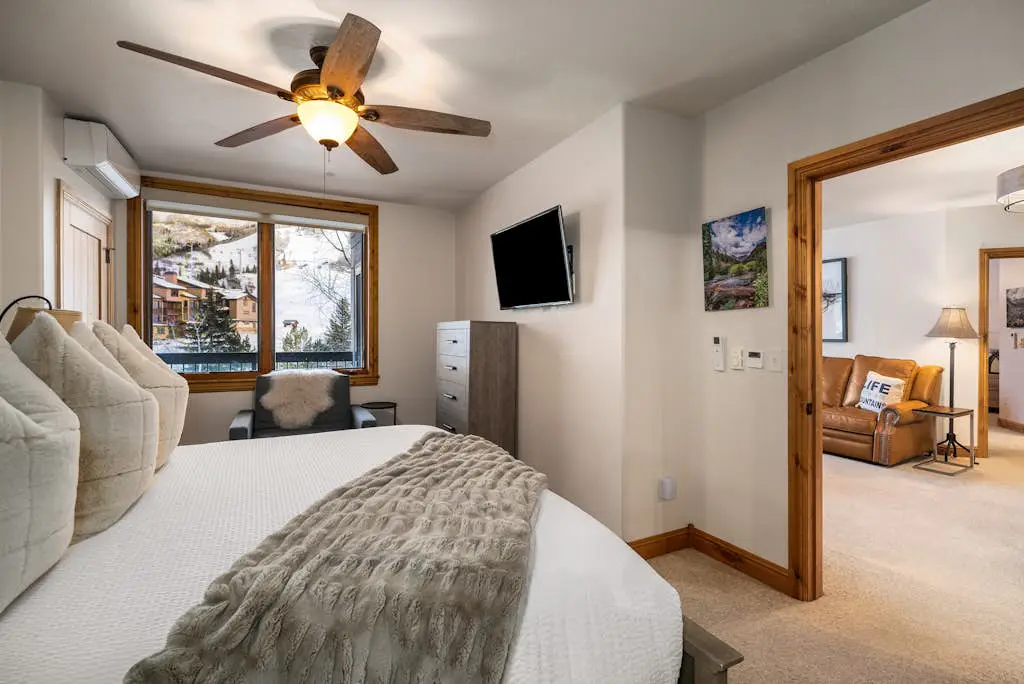 Torian Plum Creekside 411