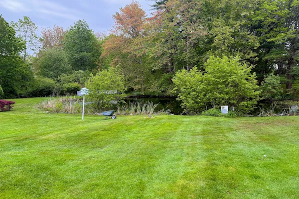 Newly updated Old Orchard Family Retreat: near Beach & attractions, large yard