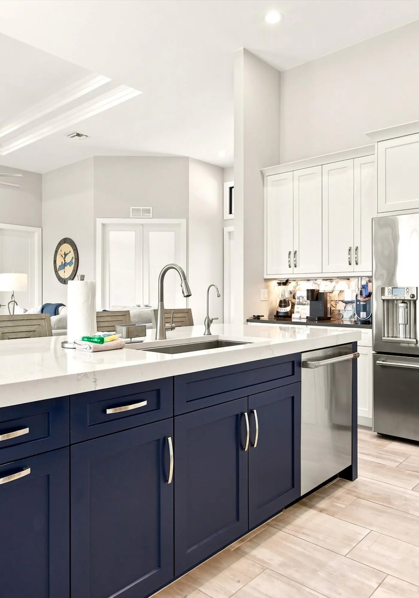 Gorgeous 3 Bedroom Marco Island Home with Private Pool and Outdoor Kitchen