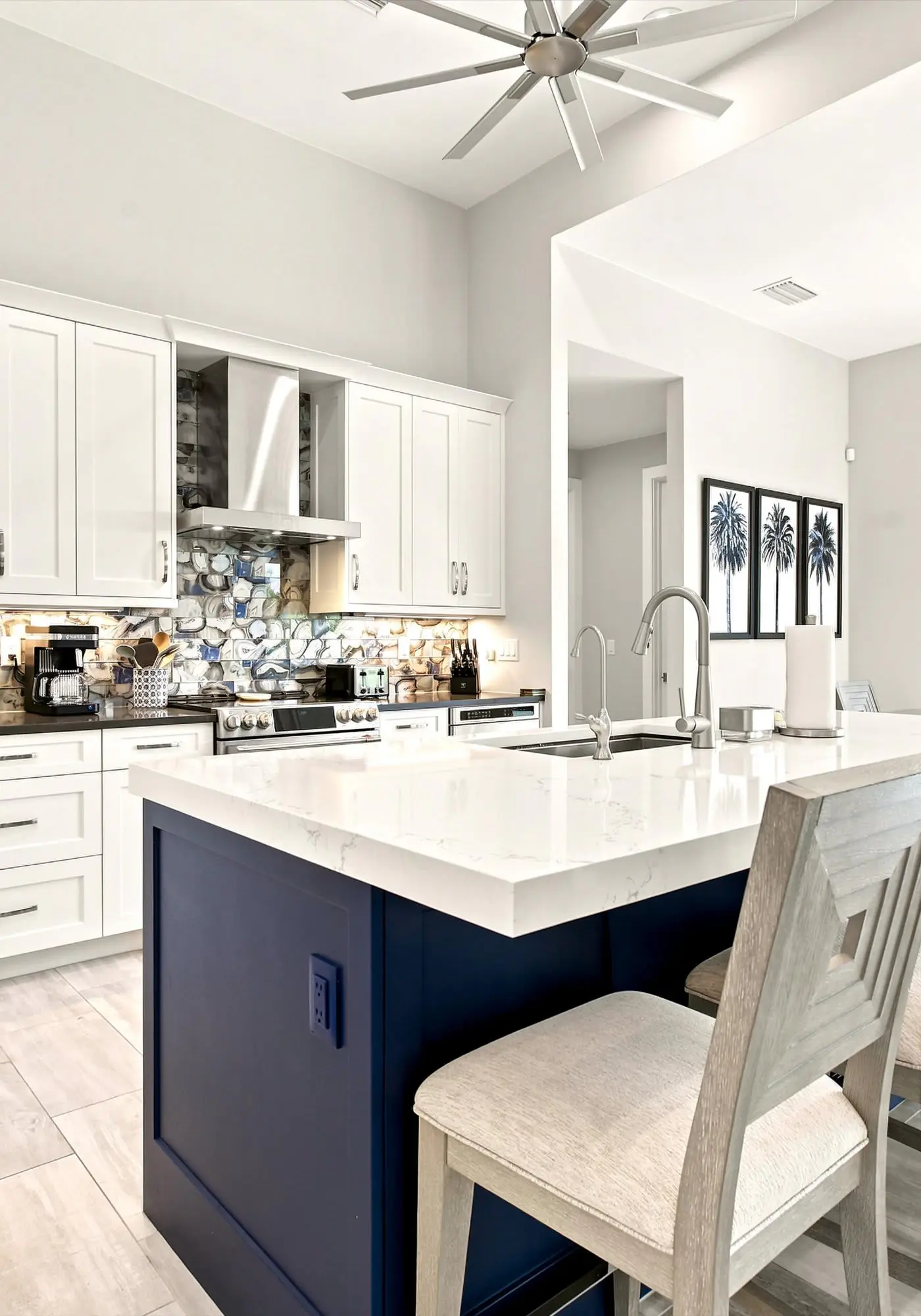 Gorgeous 3 Bedroom Marco Island Home with Private Pool and Outdoor Kitchen