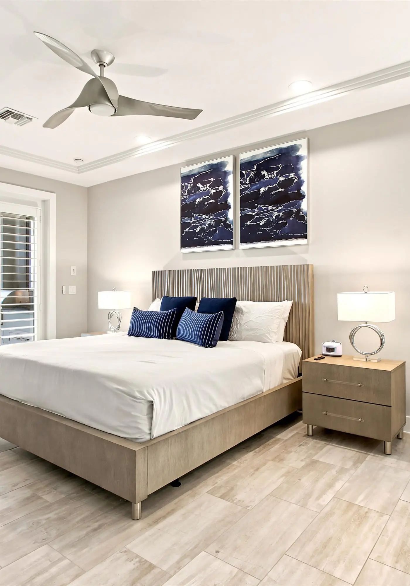 Gorgeous 3 Bedroom Marco Island Home with Private Pool and Outdoor Kitchen