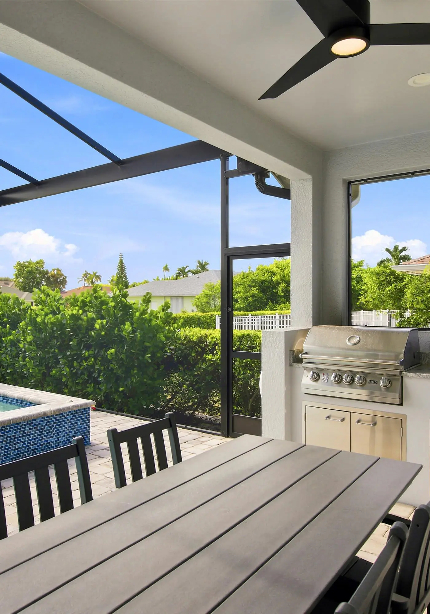 Gorgeous 3 Bedroom Marco Island Home with Private Pool and Outdoor Kitchen