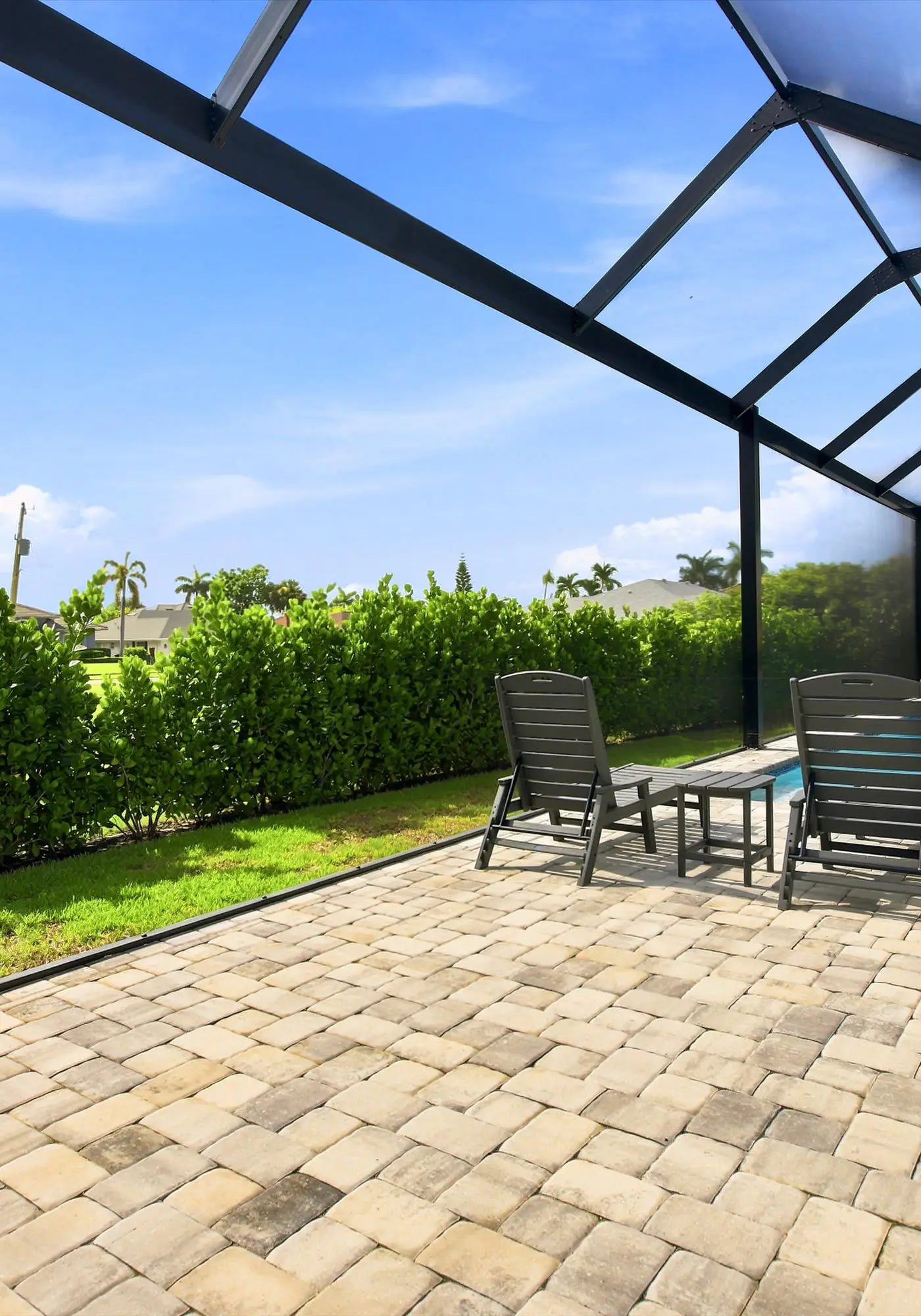 Gorgeous 3 Bedroom Marco Island Home with Private Pool and Outdoor Kitchen