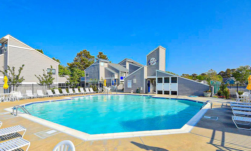 Beautifully updated and relaxing 3-bedroom condo