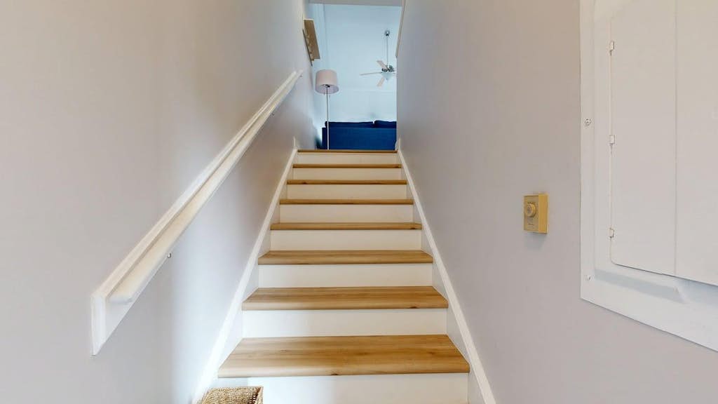Beautifully updated and relaxing 3-bedroom condo
