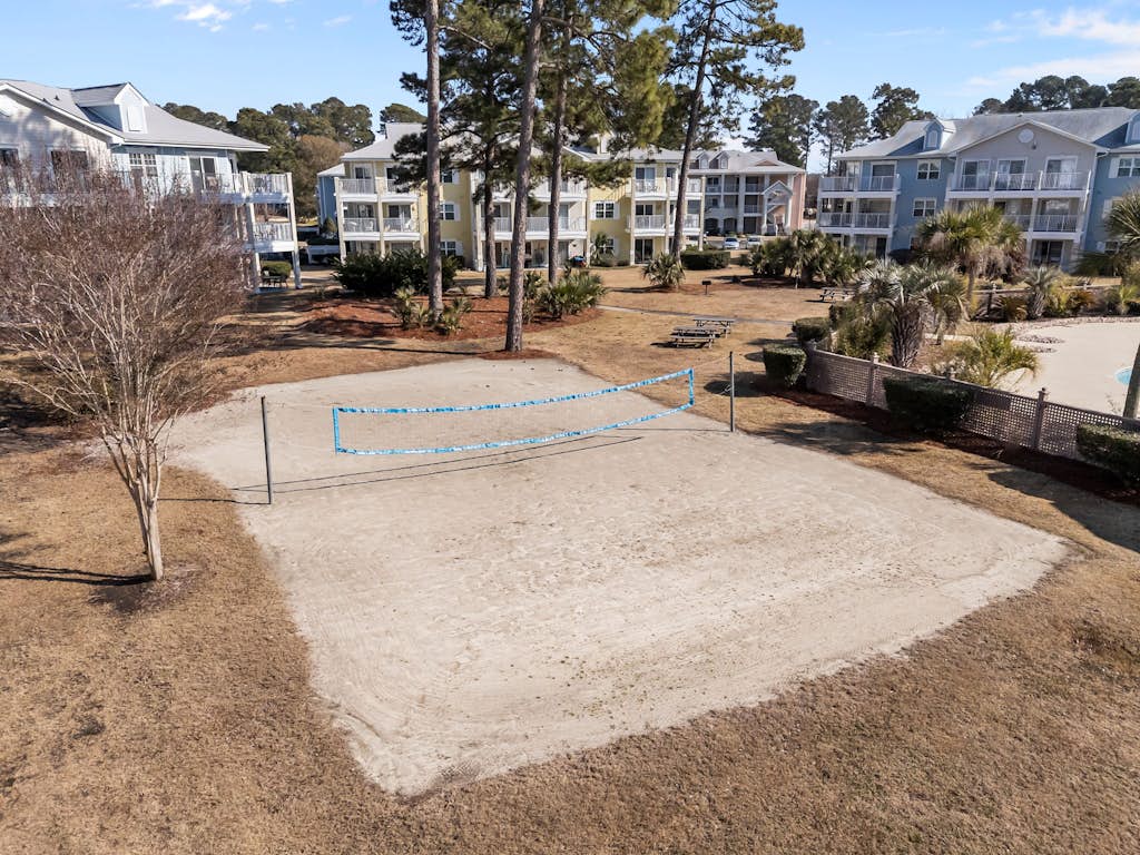 Coastal Golf Course Condo – 15 Minutes to the Beach! Escape to Calabash, North Carolina