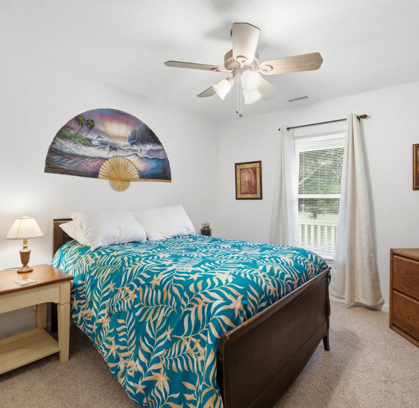 HB04 Sea Aire Retreat