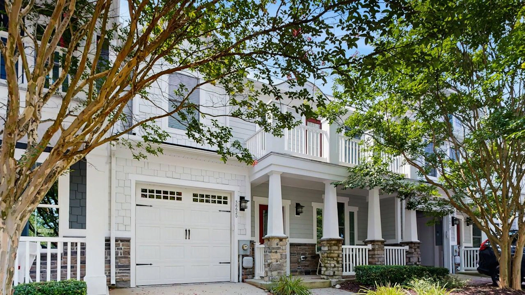 Bayside Resort - 36620 Day Lily Pkwy
