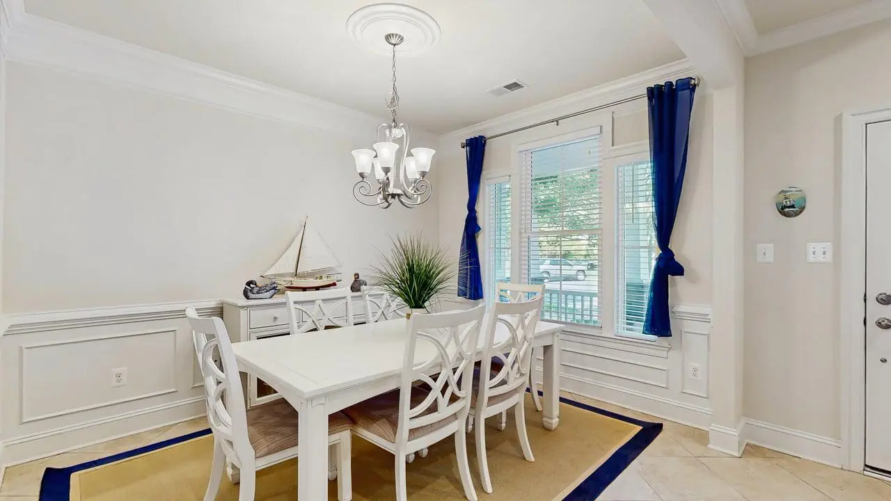 Bayside Resort - 36620 Day Lily Pkwy