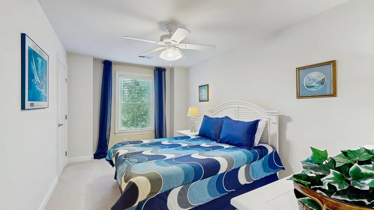 Bayside Resort - 36620 Day Lily Pkwy