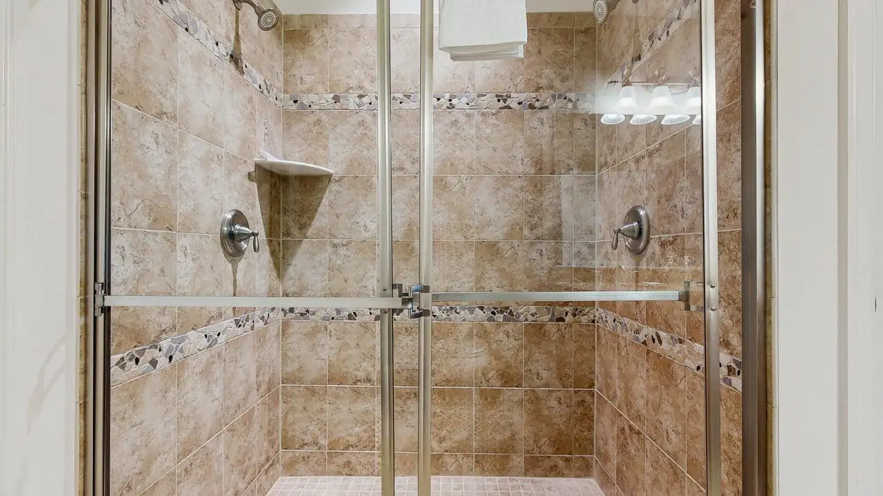 Bayside Resort - 36620 Day Lily Pkwy
