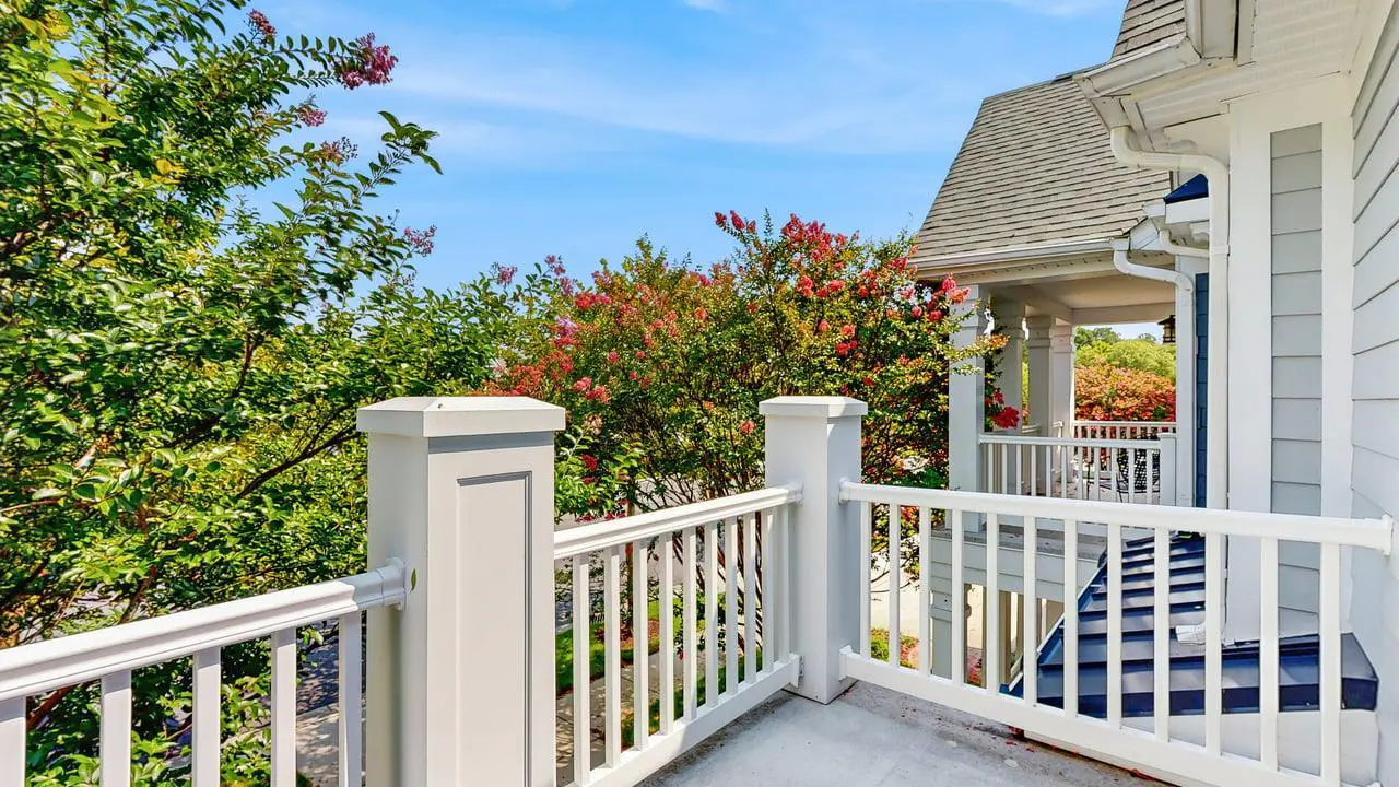 Bayside Resort - 36620 Day Lily Pkwy
