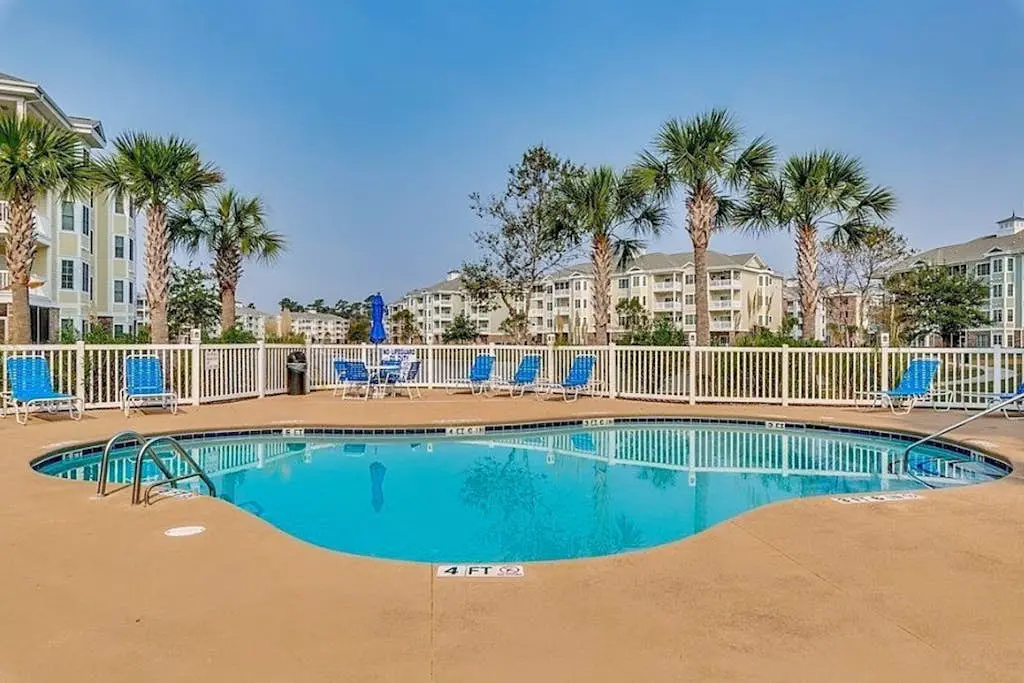 Lakefront Waterview
