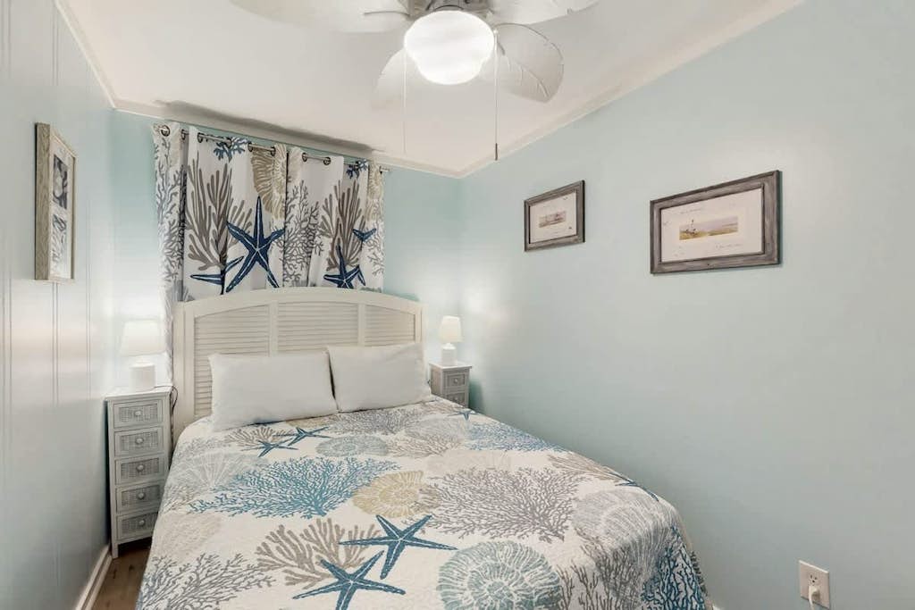 Incredible waterfront condo with pool, hot tub, sauna, balcony, & great views