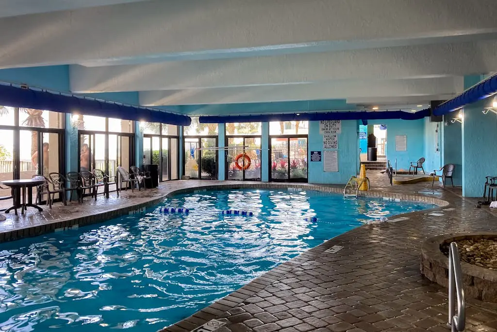 Compass Cove 560