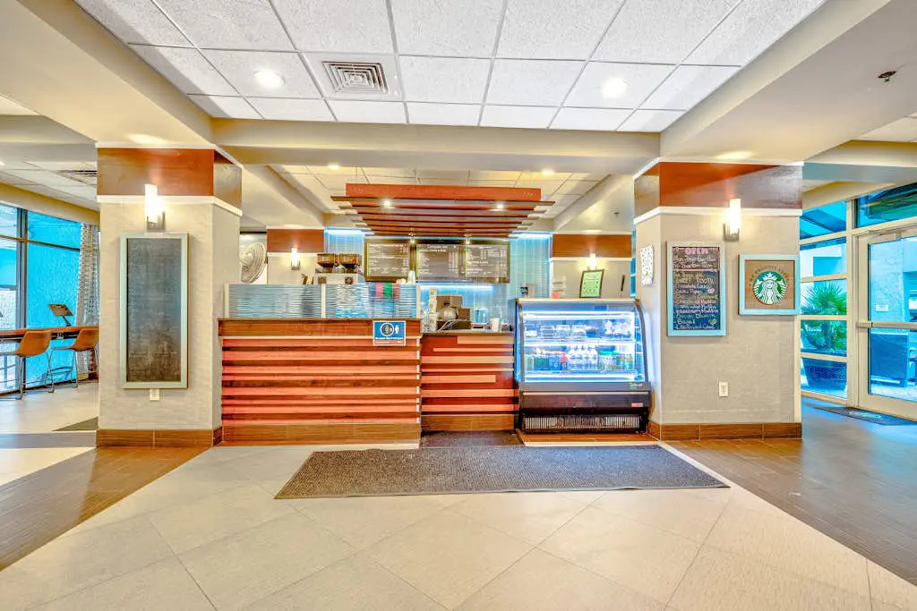 Compass Cove 560
