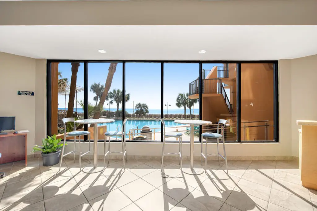 The Patricia Grand 0628
