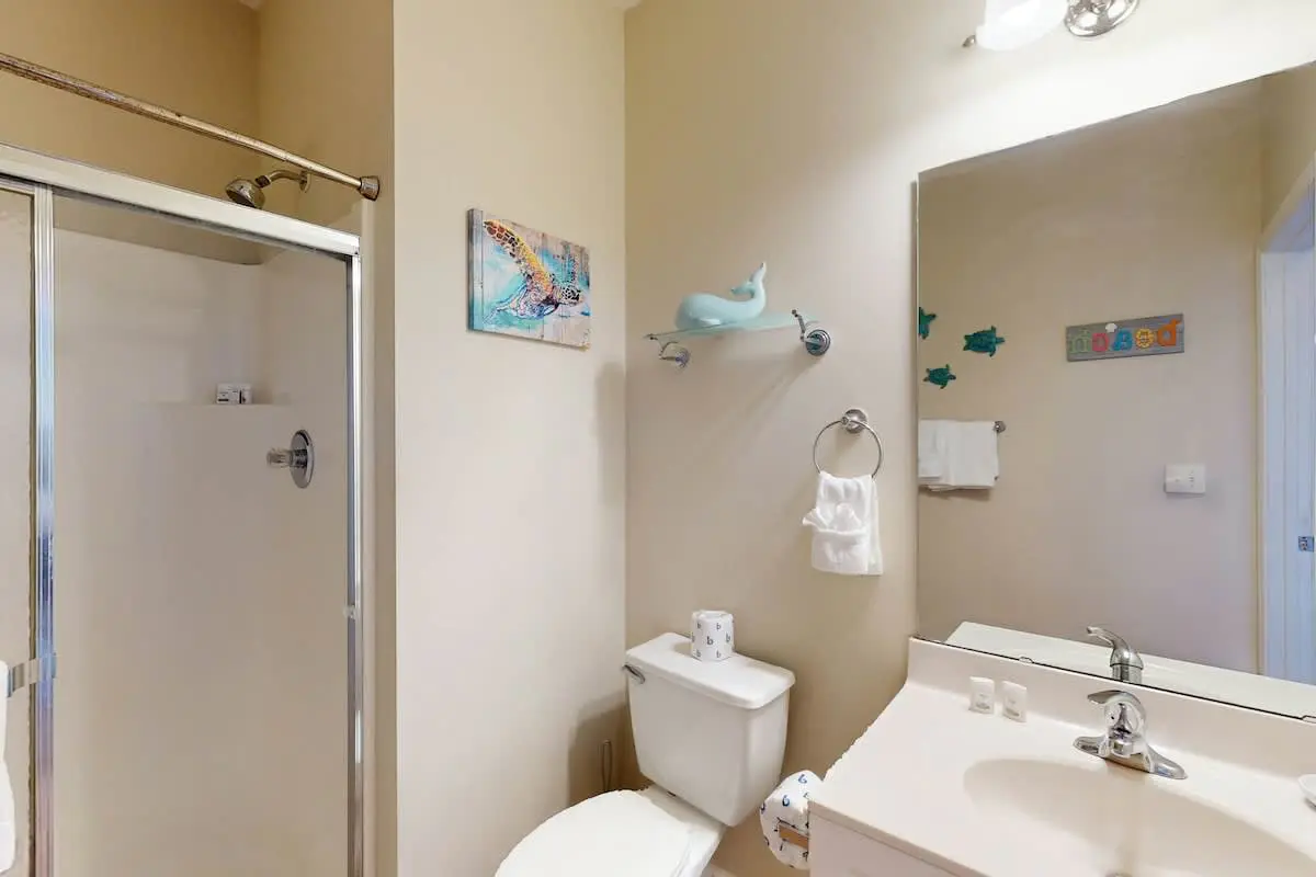 Cross Gate Unit 205