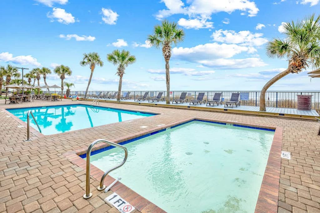 Oceanview condo with indoor & outdoor pool, beach access, and lazy river