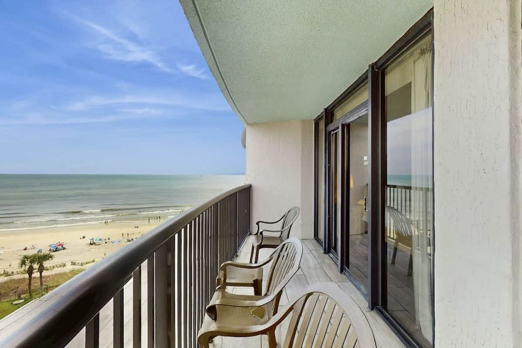 Oceanview condo with indoor & outdoor pool, beach access, and lazy river
