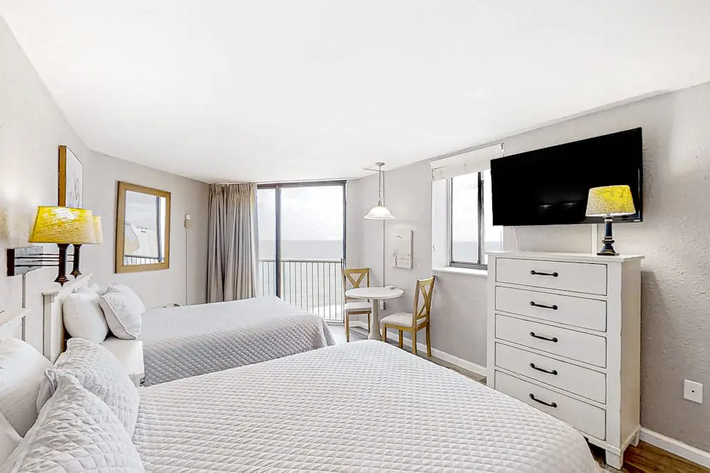 Sands Ocean Club 1630