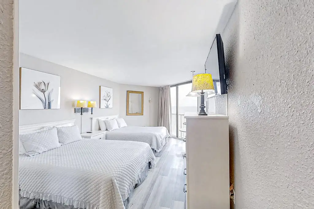Sands Ocean Club 1630