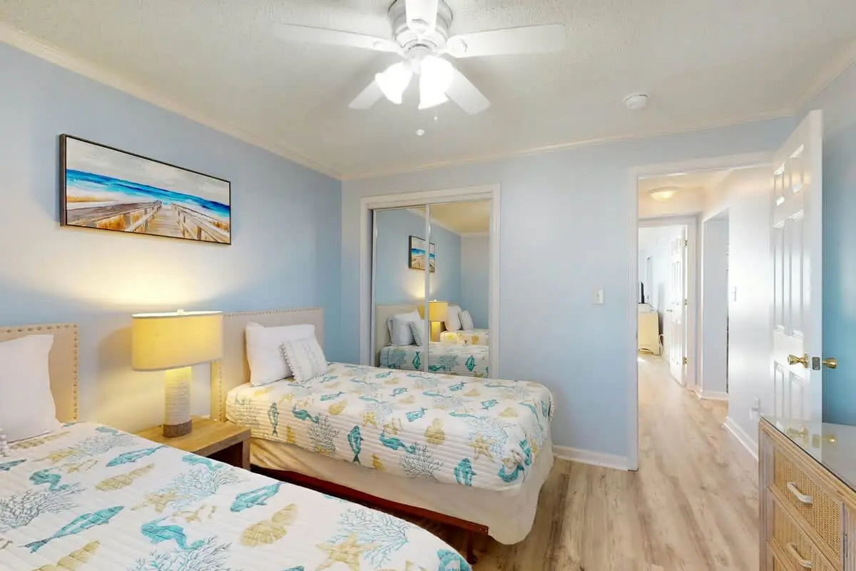 Ocean Wave Retreat