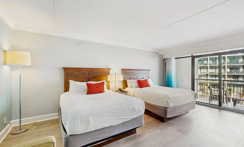 Oceanview studio with pool, private balcony & beach access