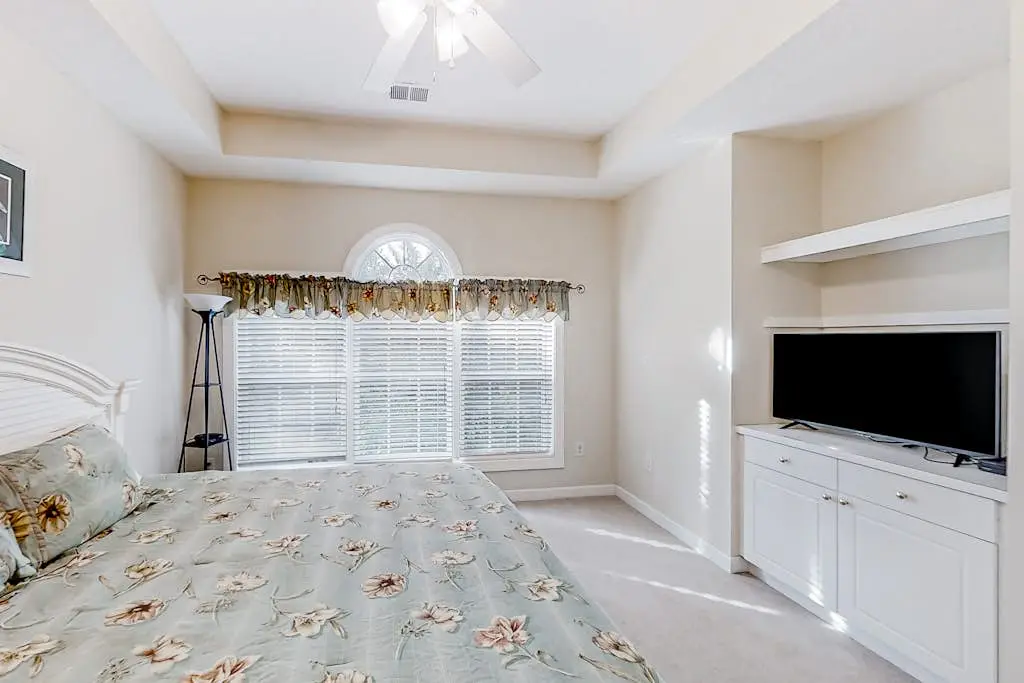 Cypress Bend 434