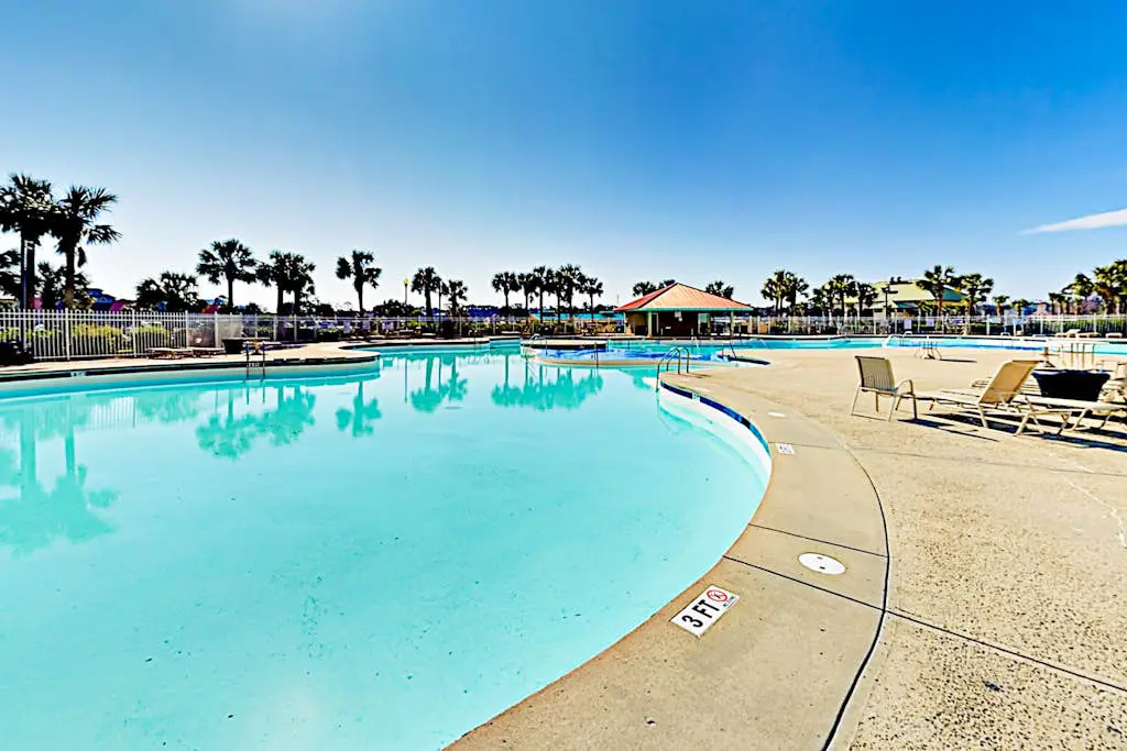 Cypress Bend 434