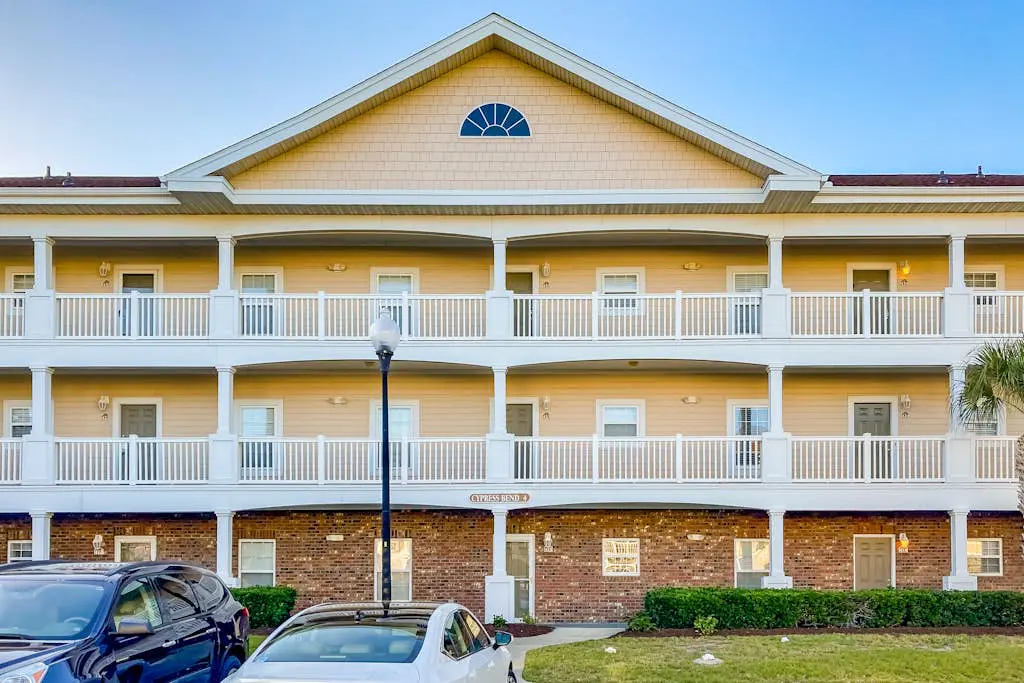 Cypress Bend 434
