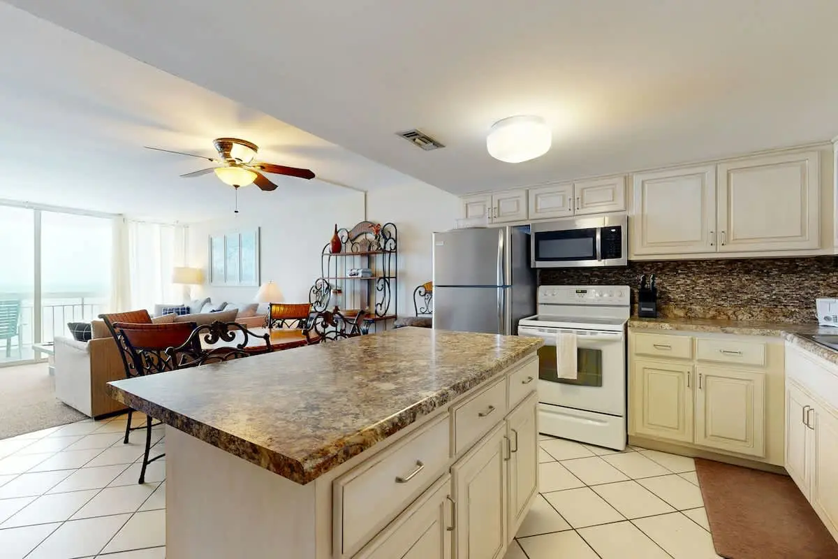 Water's Edge Resort 1501