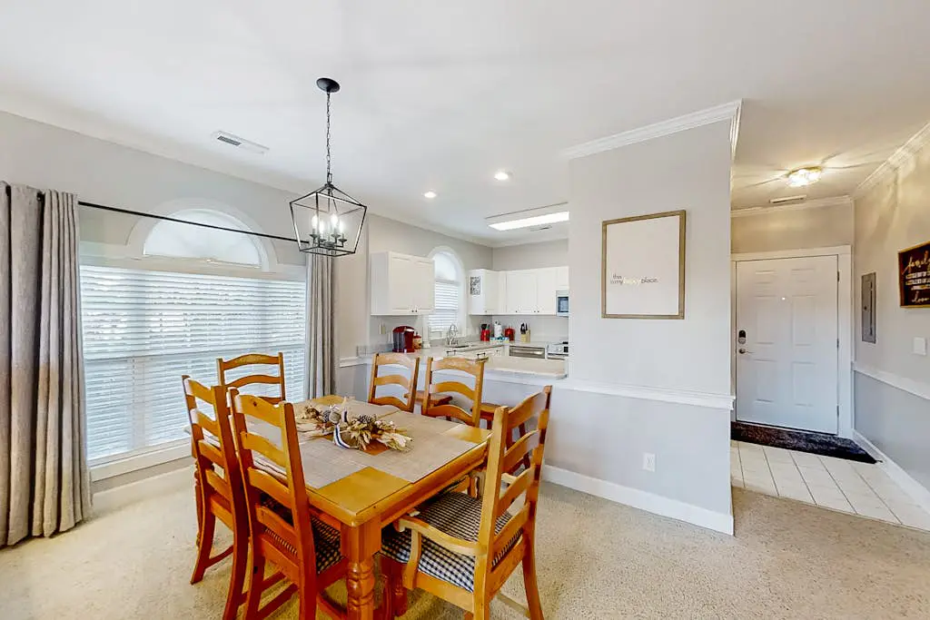 Gardens at Cypress Bay 14-204