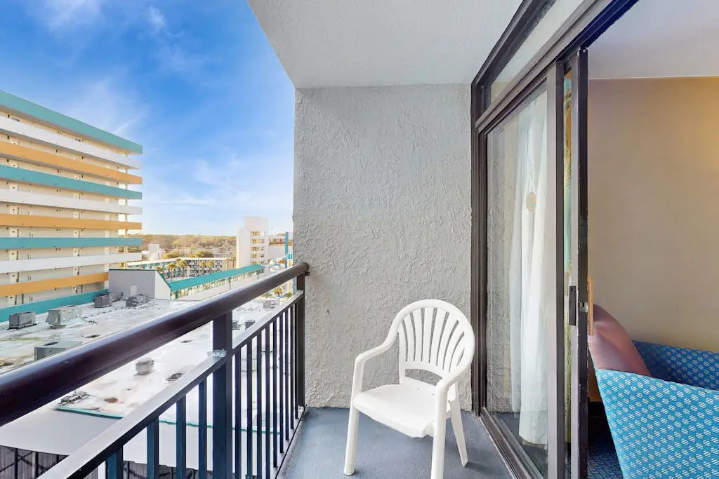 Landmark Resort 920