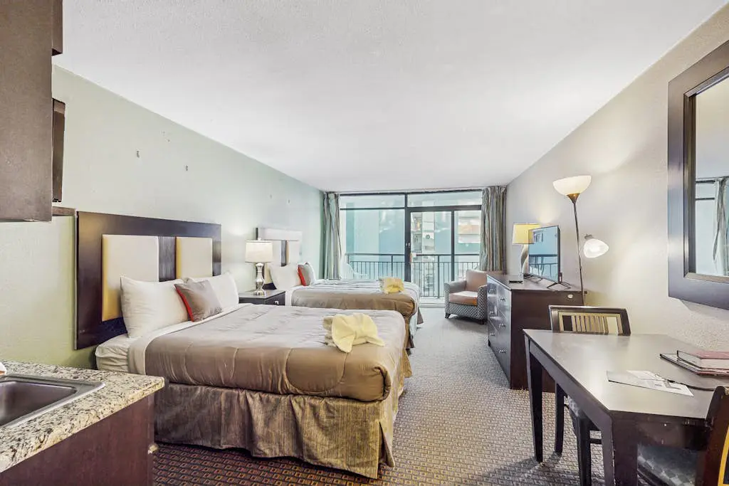 Landmark Resort 920