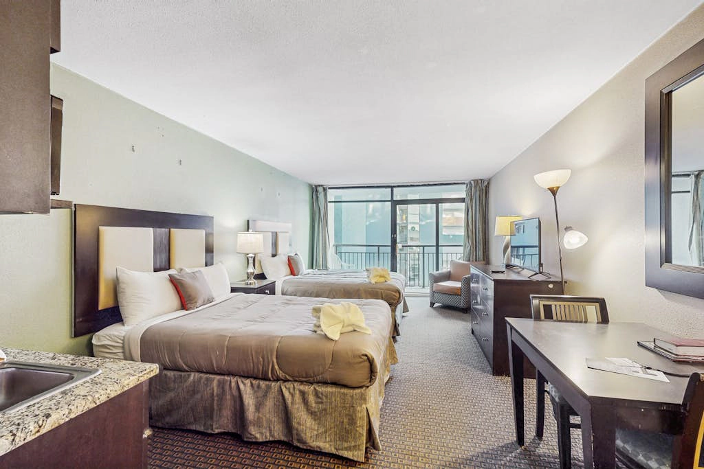 Landmark Resort 920