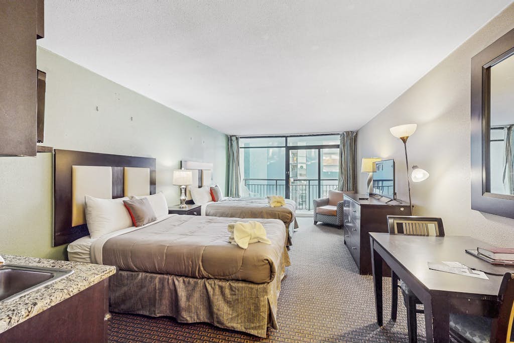 Landmark Resort 920