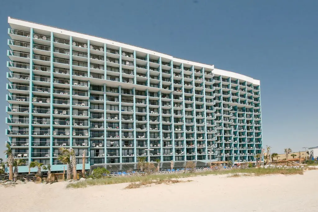 Landmark Resort 920