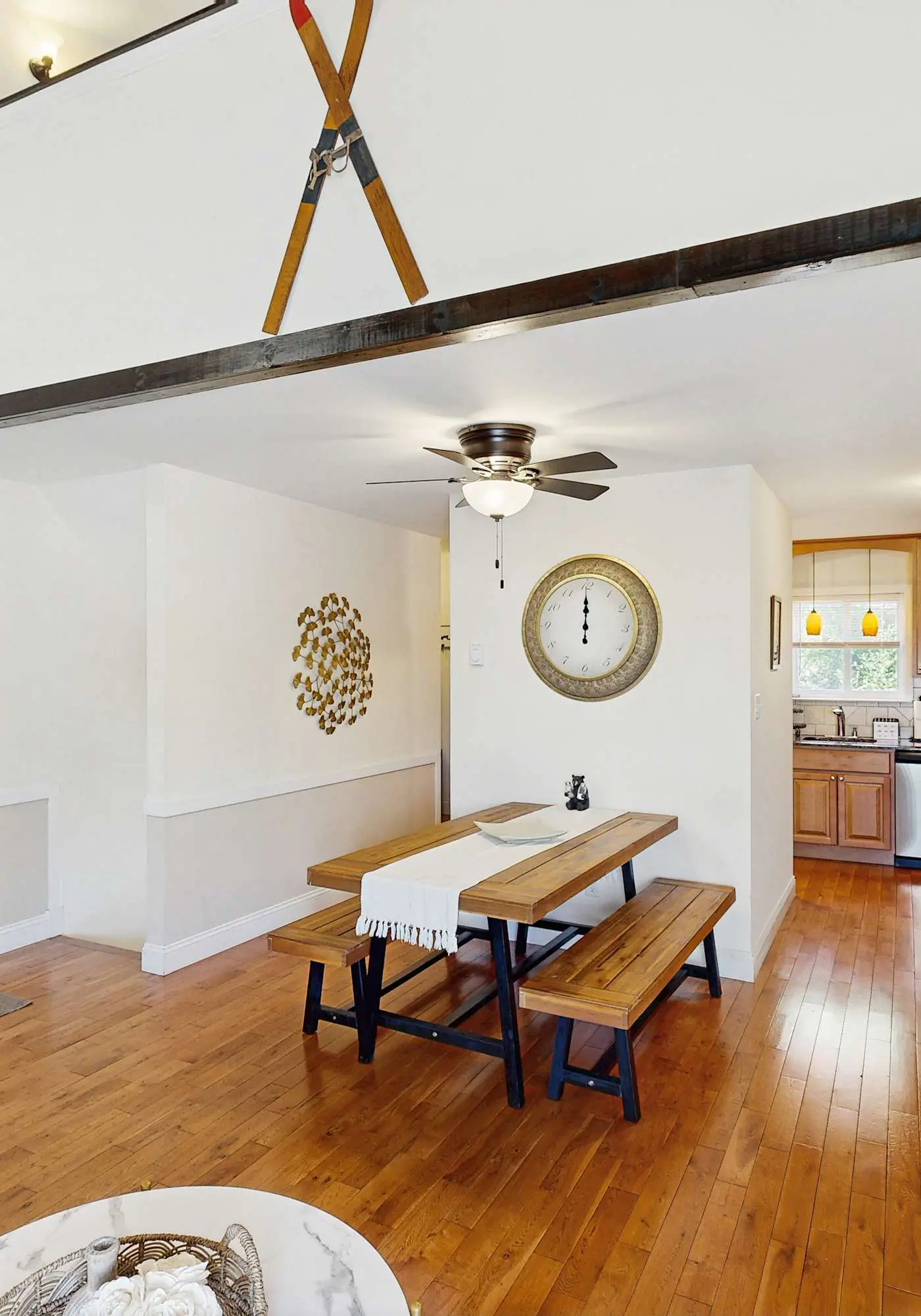 Cozy 3BR Condo- Indoor Pool- Near Ski & Waterpark