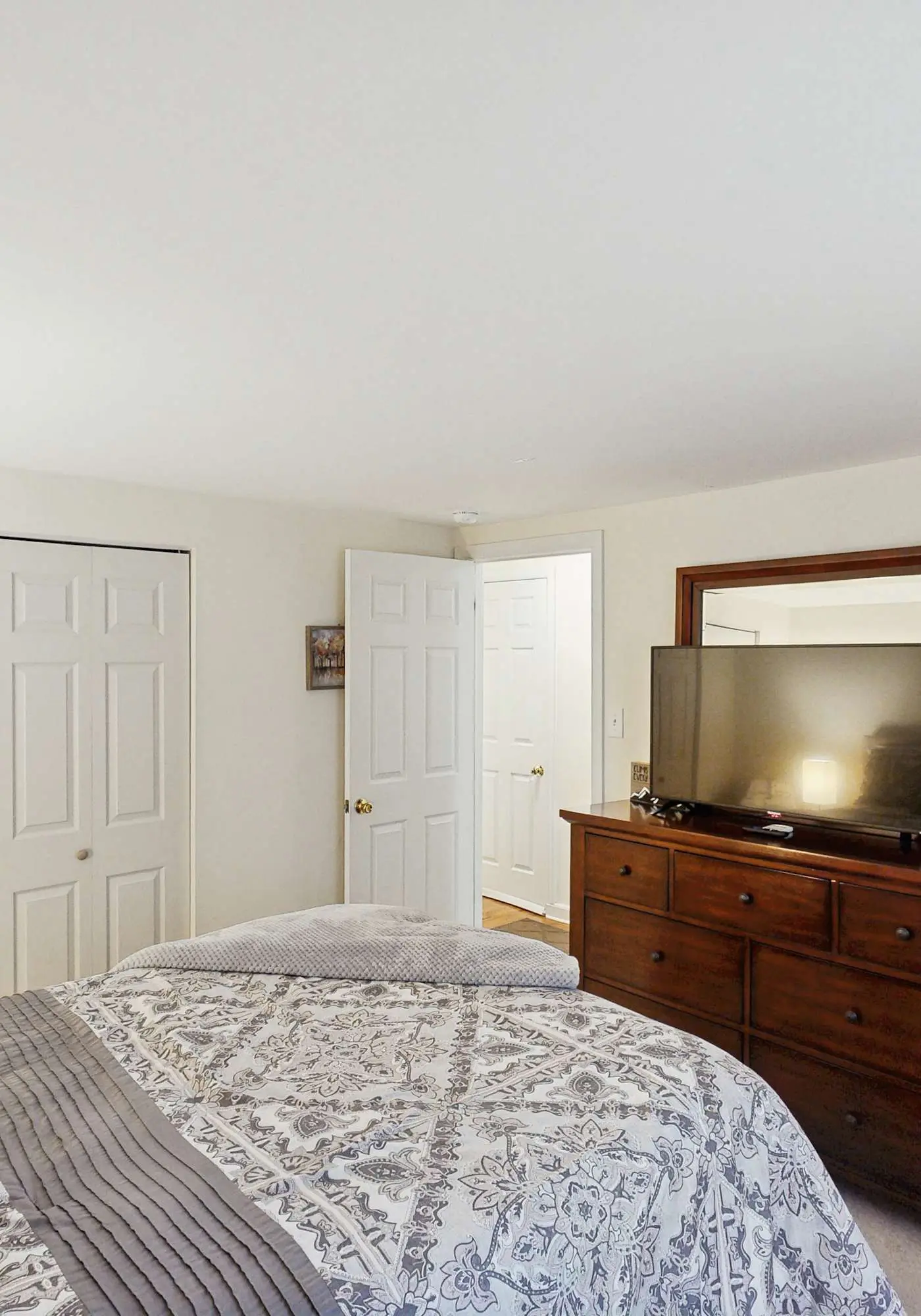 Cozy 3BR Condo- Indoor Pool- Near Ski & Waterpark