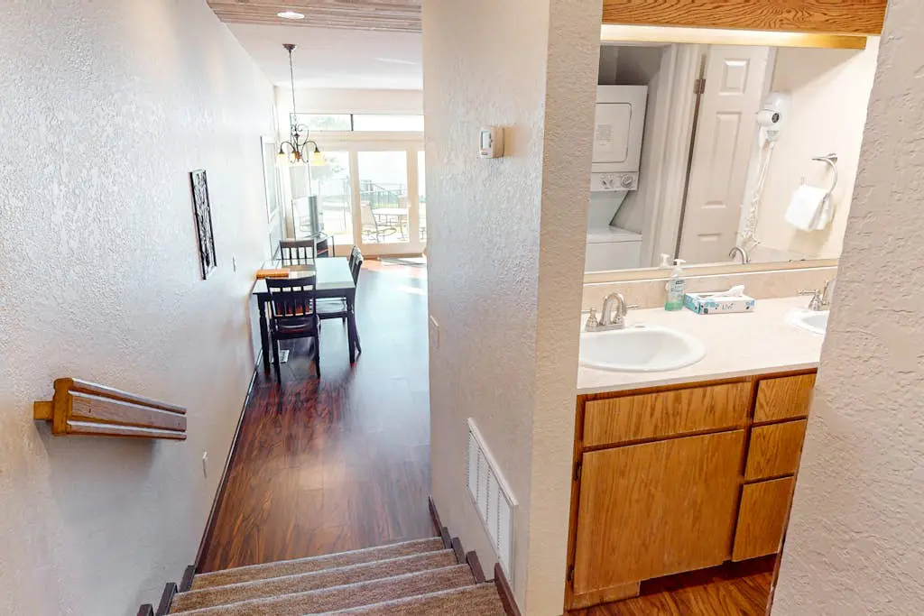 Lake Chelan Shores - Moorage Manor #5-2