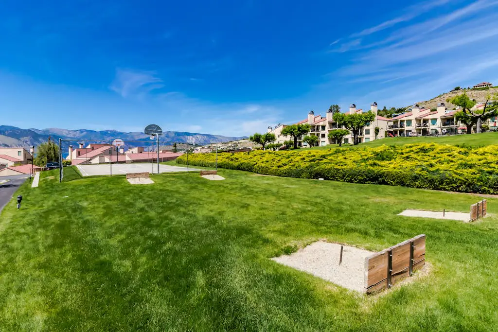 Lake Chelan Shores - Canoe Fancy #11-2