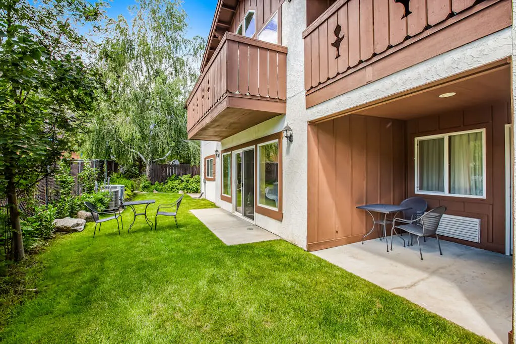 Icicle Village Resort Condo 505 & 506