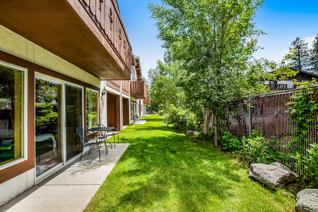 Icicle Village Resort Condo 505 & 506