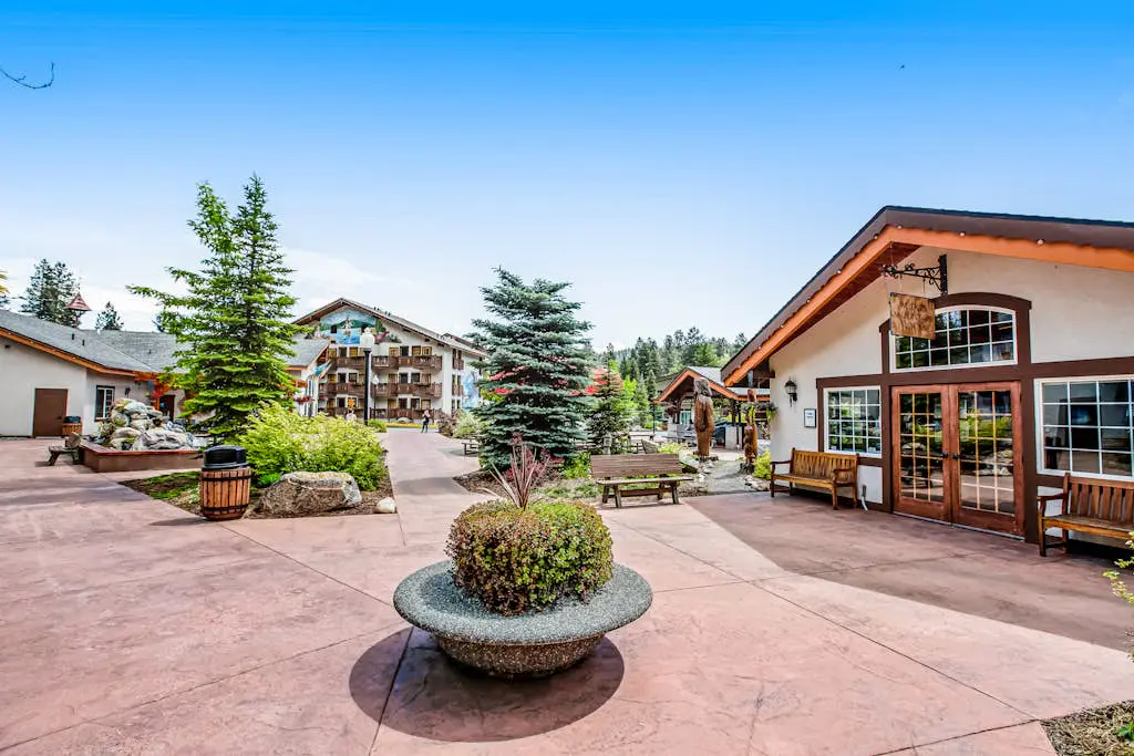 Icicle Village Resort Condo 505 & 506