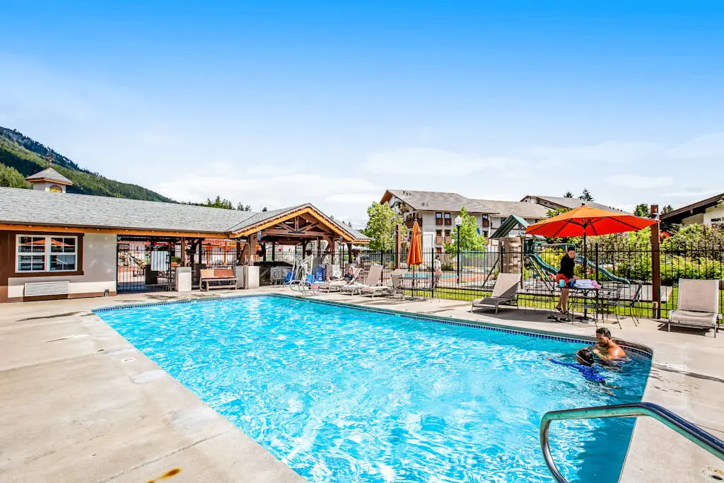 Icicle Village Resort Condo 505 & 506