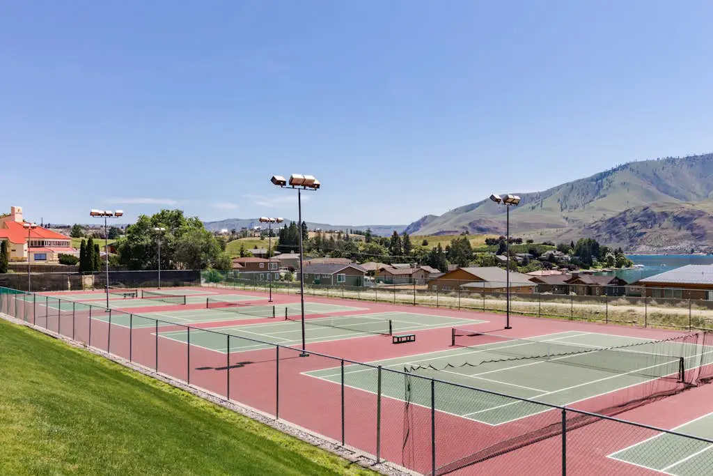 Lake Chelan Shores - Lakeside Luxury 19-5